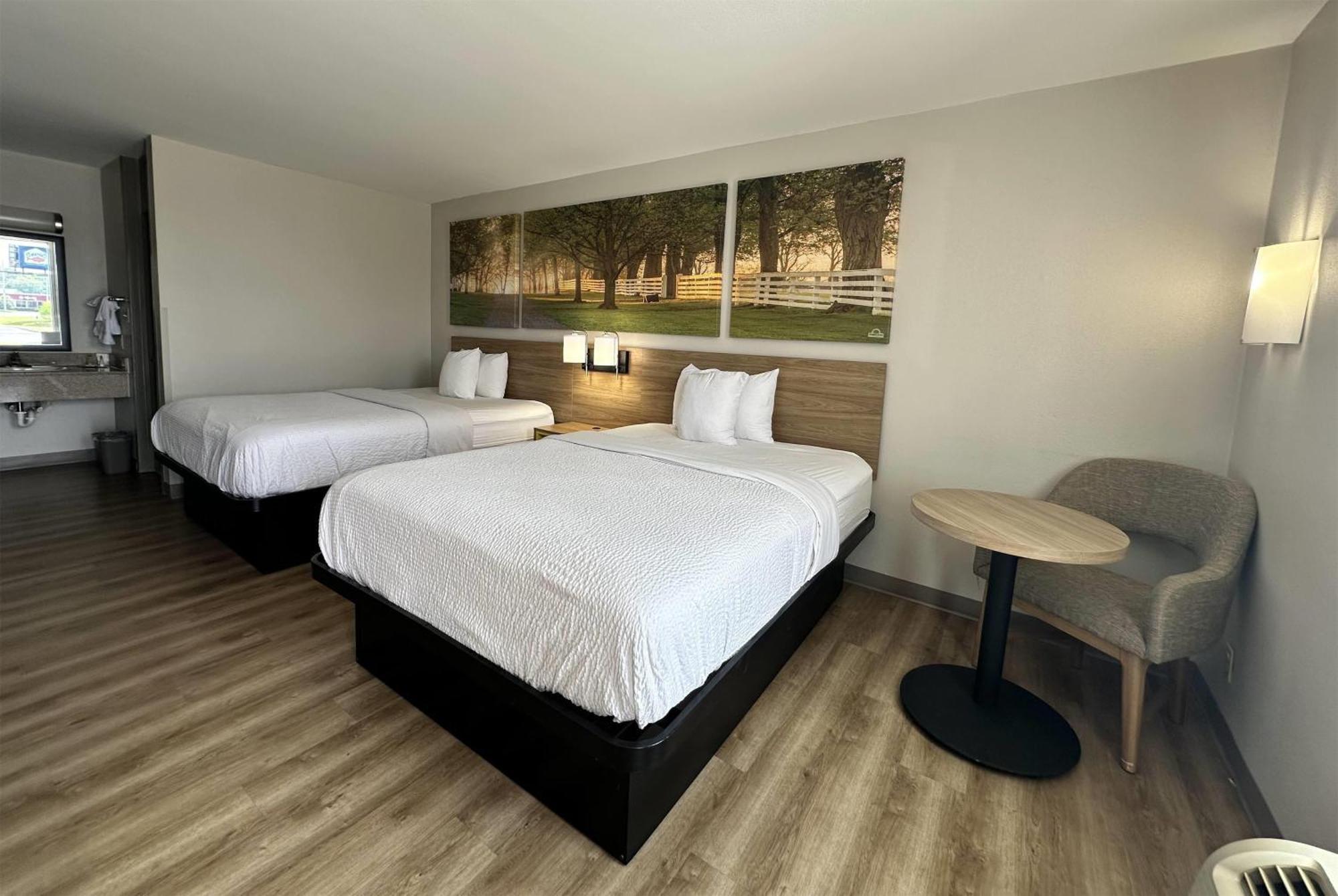 Days Inn By Wyndham Adel I-75 Exterior foto